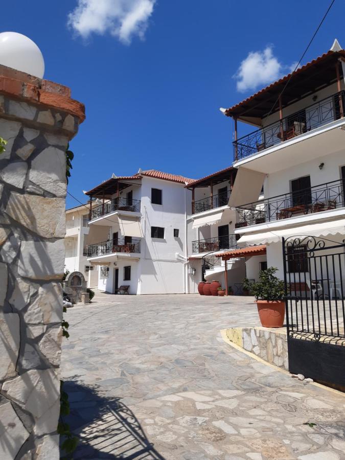 Zaga Apartments - Flats Koroni  Exterior photo